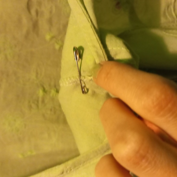 JUS D'ORANGE PARIS Green top with Sequins. Size 4. - Picture 7 of 11